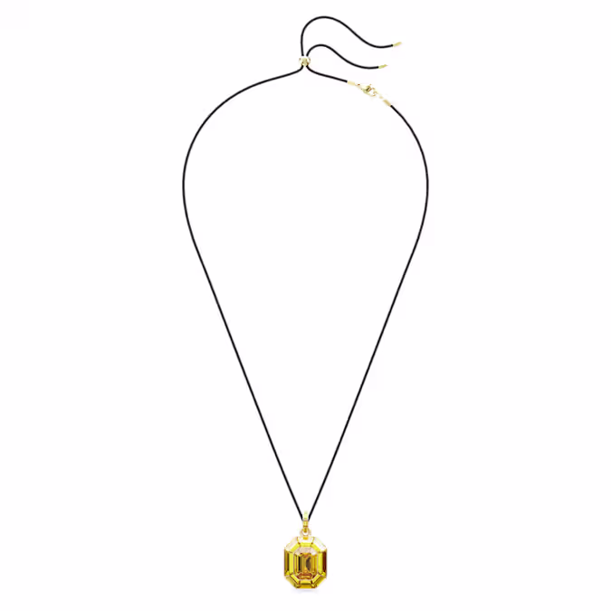 Lucent pendant